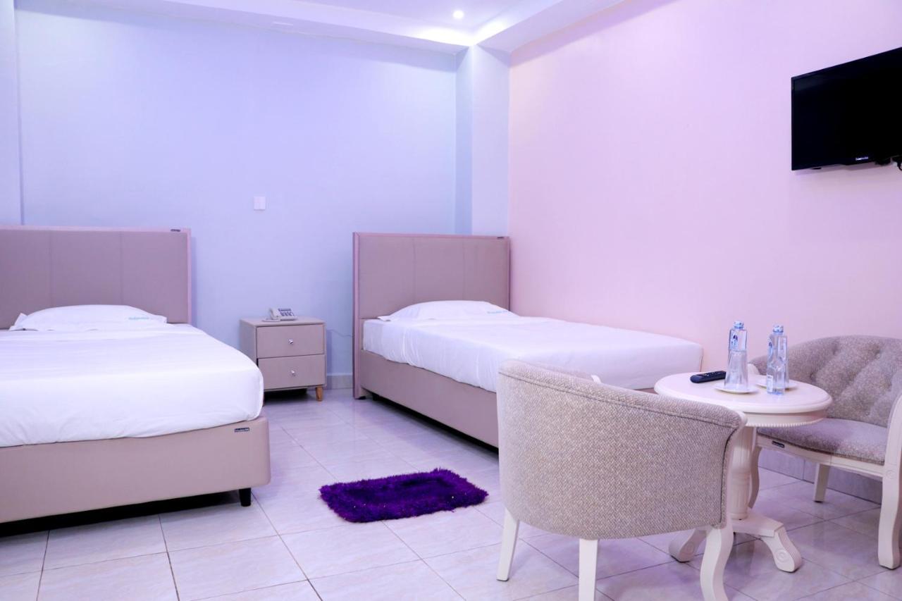 Bukandula Hotel Кампала Екстериор снимка