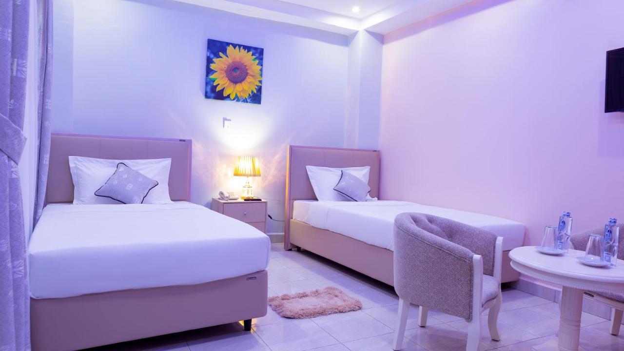 Bukandula Hotel Кампала Екстериор снимка