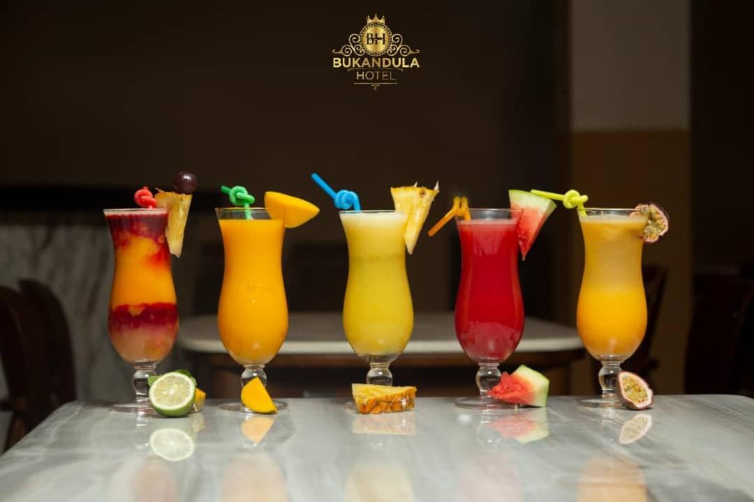 Bukandula Hotel Кампала Екстериор снимка