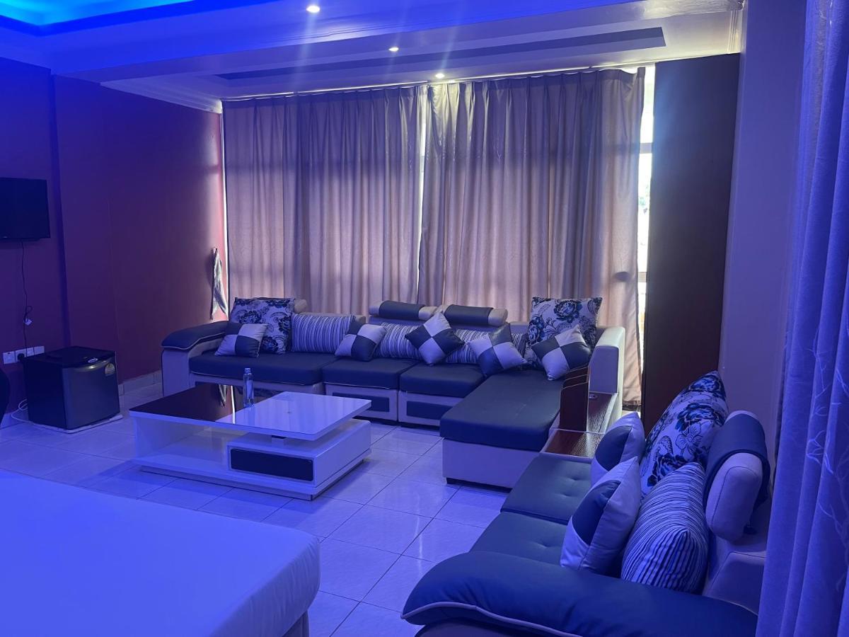 Bukandula Hotel Кампала Екстериор снимка